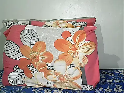 xxkitty27xx online show from November 20, 2025, 10:49 am