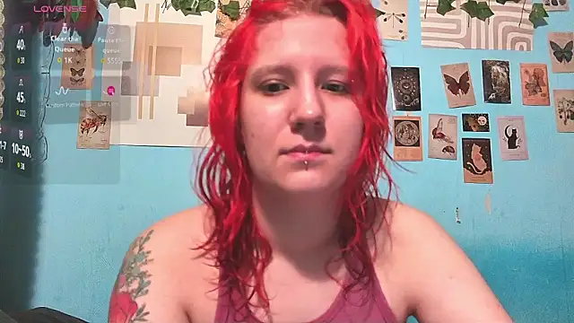 Snapshot of Hailey_Foxy chatting on June 14, 2026, 7:37 pm Hailey Foxy online show from June 14, 2026, 7:37 pm