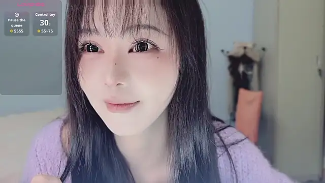 Sue101010 online show from January 16, 2026, 2:32 pm