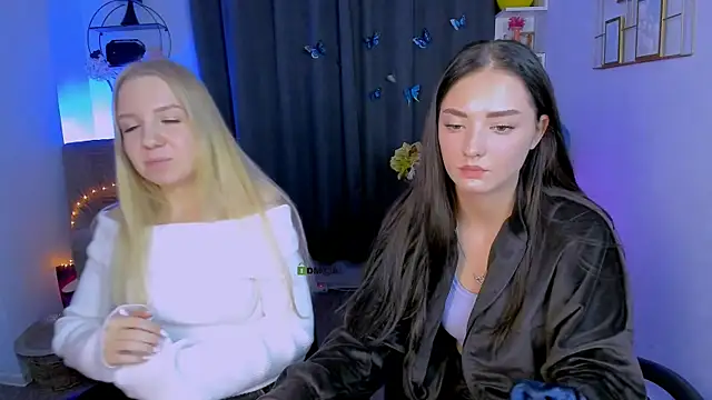 leyla hottie online show from October 1, 2025, 5:06 pm