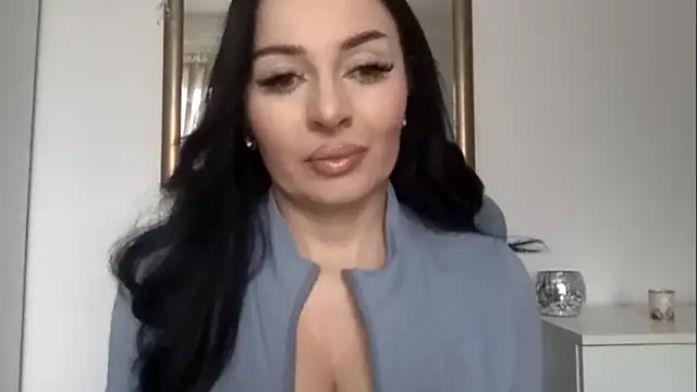 Snapshot of StellaSensual chatting on February 6, 2026, 7:48 am StellaSensual online show from February 6, 2026, 7:48 am