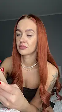 LittleFox    online show from November 13, 2025, 7:01 am