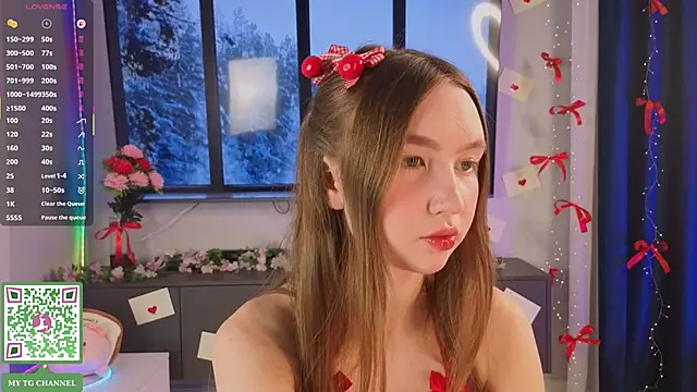 ElfredaTupy online show from February 23, 2026, 7:36 pm