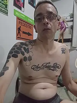 dinho carioca online show from February 22, 2026, 4:15 am