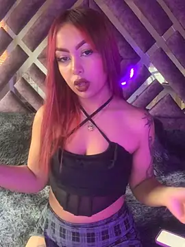 Laila Pink online show from October 25, 2025, 7:14 pm