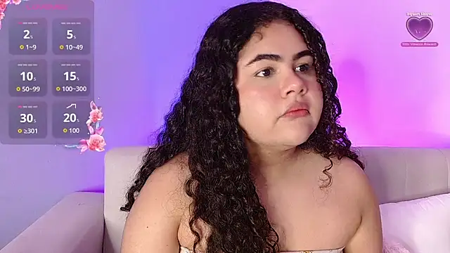 lourdes moon22 online show from December 22, 2025, 12:27 pm