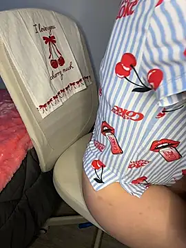 d3luluxx online show from February 28, 2026, 12:16 pm