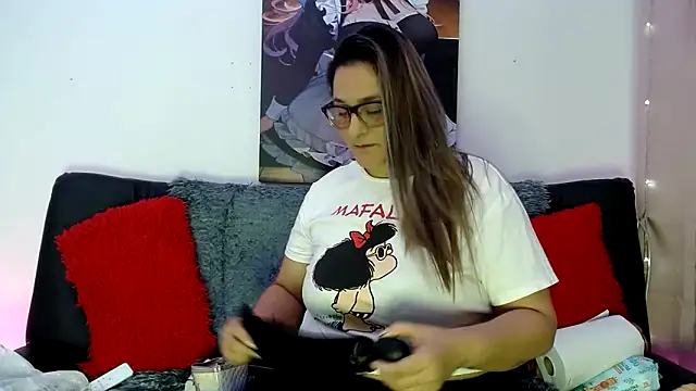 LAHILA COOPERR online show from October 14, 2025, 12:50 pm