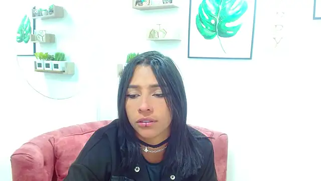 Snapshot of Aliciacute__ chatting on February 24, 2026, 8:10 pm Aliciacute online show from February 24, 2026, 8:10 pm