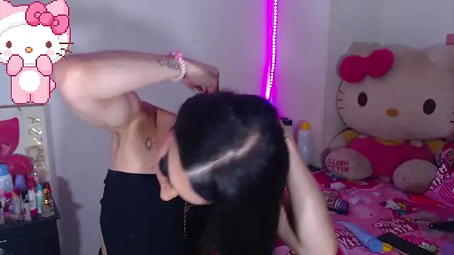 Snapshot of valentinat_fun chatting on November 18, 2025, 11:48 pm valentinat fun online show from November 18, 2025, 11:48 pm