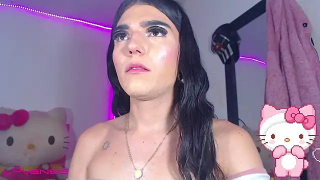 Snapshot of valentinat_fun chatting on October 27, 2025, 8:37 am valentinat fun online show from October 27, 2025, 8:37 am