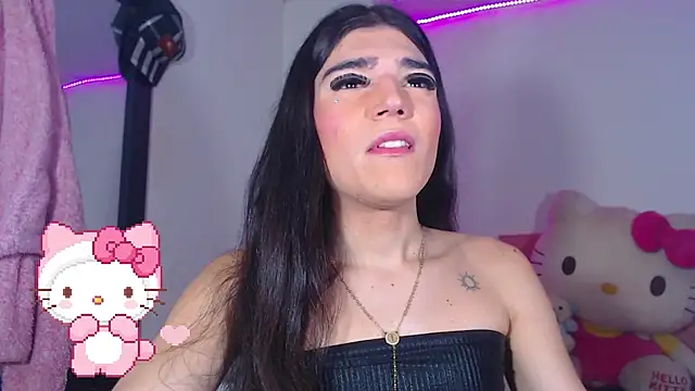 Snapshot of valentinat_fun chatting on October 18, 2025, 2:35 am valentinat fun online show from October 18, 2025, 2:35 am