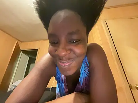 saltlightEmber online show from November 6, 2025, 12:14 am