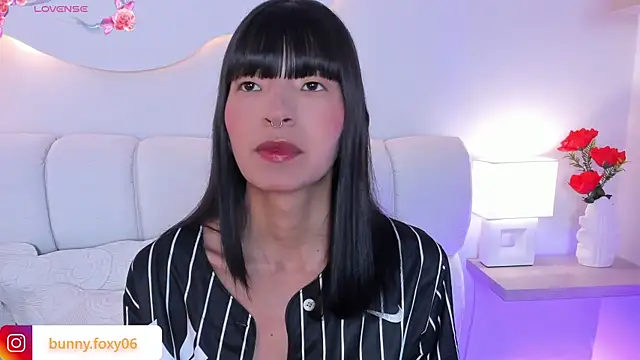 foxybunny online show from March 25, 2026, 5:07 am