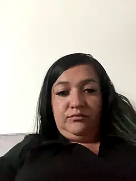 Snapshot of andrea-cohen chatting on November 14, 2025, 6:00 pm andrea-cohen online show from November 14, 2025, 6:00 pm