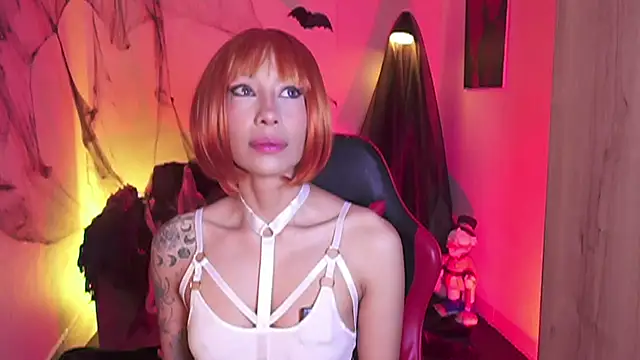 AnnaKimm online show from October 25, 2025, 11:49 pm