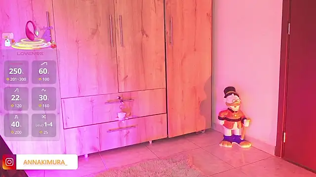 AnnaKimm online show from March 26, 2026, 10:51 pm