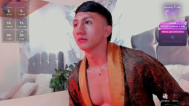 oliver mr  online show from February 16, 2026, 8:51 pm