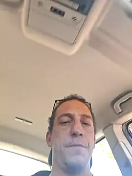 strangerwild online show from September 18, 2025, 12:19 pm