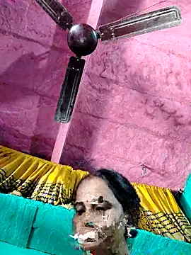 Pooja750 online show from October 19, 2025, 5:21 am