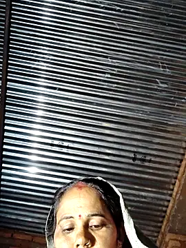 Pooja750 online show from April 7, 2026, 11:17 pm