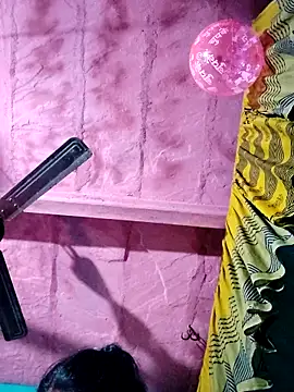 Pooja750 online show from February 22, 2026, 7:26 pm