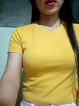 Vyvyy06 online show from October 26, 2025, 12:33 am