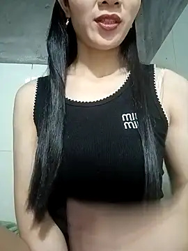 Vyvyy06 online show from September 28, 2025, 12:06 am