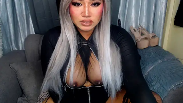 Snapshot of DOMINANT_10inchsCOCK chatting on November 2, 2025, 1:16 pm DOMINANT 10inchsCOCK online show from November 2, 2025, 1:16 pm