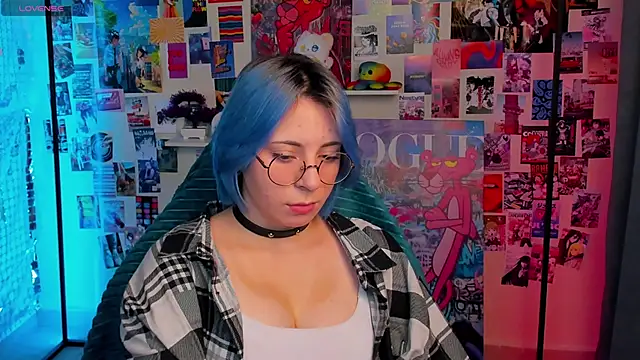 Penny Stanley online show from November 21, 2025, 2:10 am