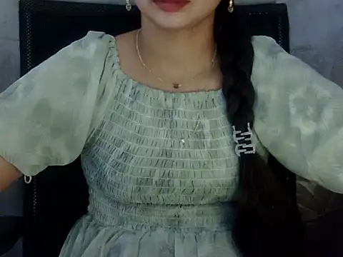Snapshot of Rahat_S chatting on June 15, 2026, 6:13 am Rahat S online show from June 15, 2026, 6:13 am