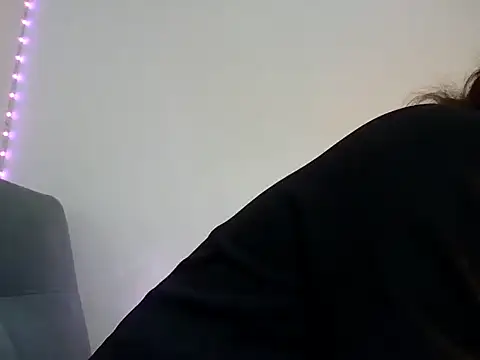 Snapshot of Gaby_7770 chatting on August 4, 2026, 6:56 pm Gaby 7770 online show from August 4, 2026, 6:56 pm