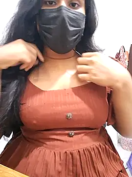 Snapshot of BeautyGirl_sara chatting on October 27, 2025, 12:17 pm BeautyGirl sara online show from October 27, 2025, 12:17 pm