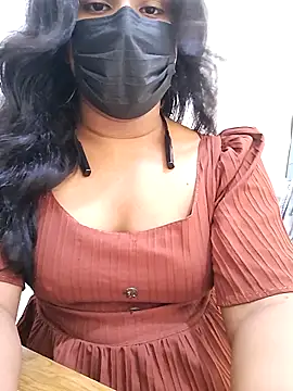 Snapshot of BeautyGirl_sara chatting on October 10, 2025, 5:19 am BeautyGirl sara online show from October 10, 2025, 5:19 am