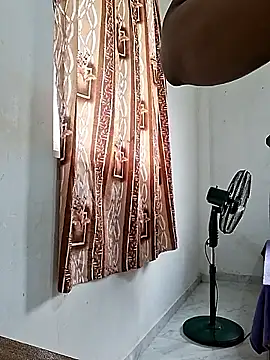 BeautyGirl sara online show from March 5, 2026, 9:17 am