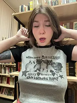 Snapshot of Mimiumuy chatting on February 25, 2026, 3:12 pm Mimiumuy online show from February 25, 2026, 3:12 pm