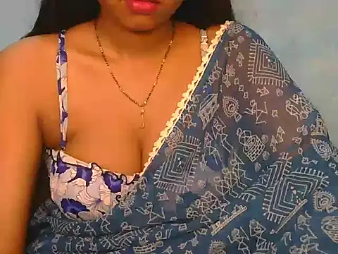 sexy-noty online show from September 9, 2025, 9:24 pm