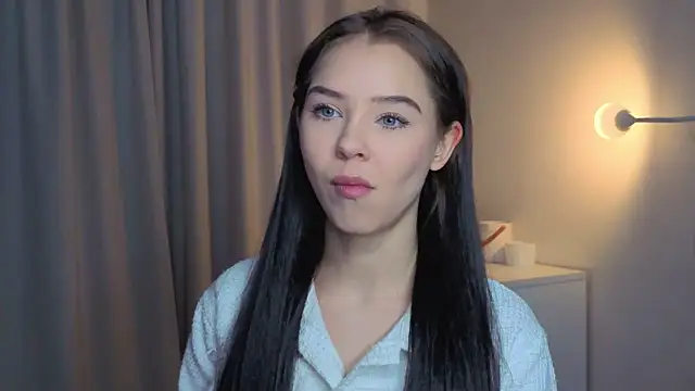 slyshypie online show from December 20, 2025, 1:03 pm