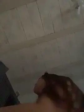 Snapshot of sarahreyess_11 chatting on December 19, 2025, 10:45 pm sarahreyess 11 online show from December 19, 2025, 10:45 pm