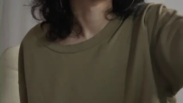 MimiLicks online show from November 8, 2025, 7:12 am