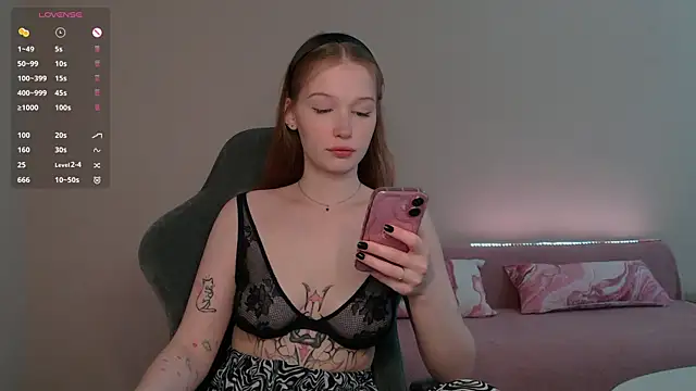 solanochka online show from October 6, 2025, 8:59 am