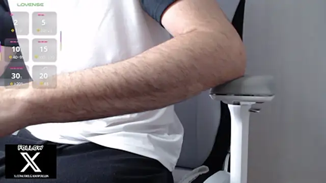 delgadopollon1991 online show from January 11, 2026, 11:00 pm