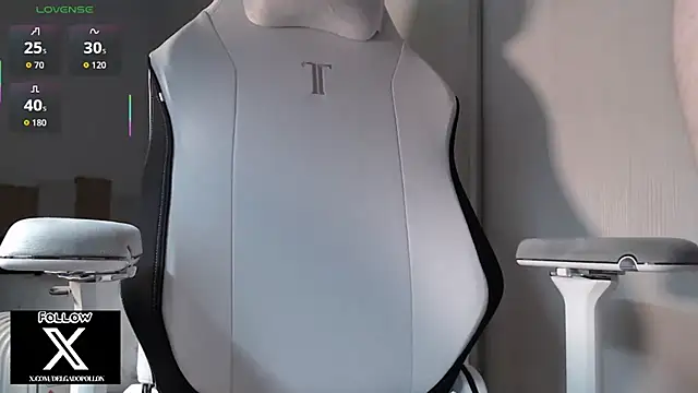 delgadopollon1991 online show from January 10, 2026, 3:40 pm