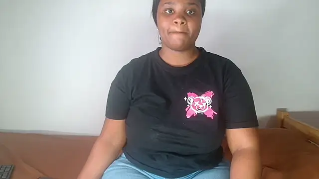 ChocAmmy696 online show from September 19, 2025, 6:45 pm