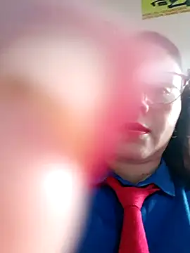 Snapshot of Hannah-colx chatting on October 30, 2025, 1:53 pm Hannah-colx online show from October 30, 2025, 1:53 pm