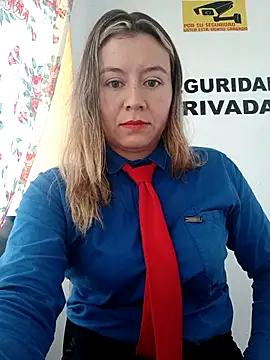 Snapshot of Hannah-colx chatting on November 22, 2025, 4:06 pm Hannah-colx online show from November 22, 2025, 4:06 pm