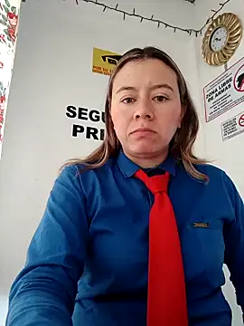 Hannah-colx online show from December 2, 2025, 2:52 pm