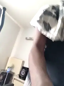 Snapshot of kr_ys_to chatting on September 13, 2025, 10:04 am kr ys to online show from September 13, 2025, 10:04 am