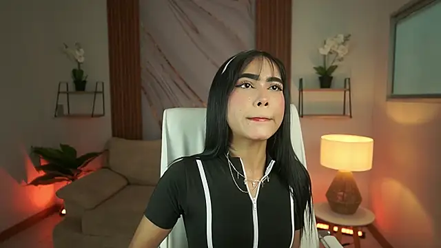 GiaNovak online show from January 13, 2026, 7:18 pm