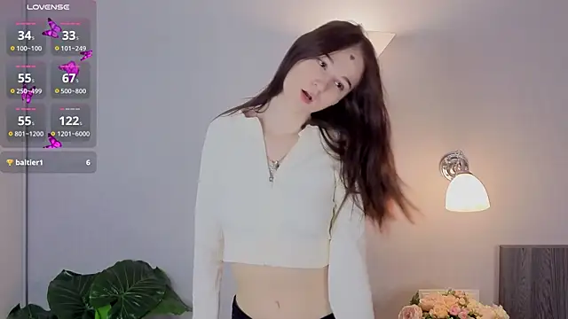 Mary Smitt online show from October 28, 2025, 5:12 pm